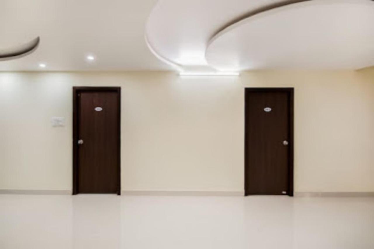 Feel Like Home -Guest House Near Tenneti Park Вишакхапатнам Экстерьер фото